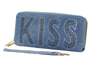 "Kiss" Beaded Clutch - WAKST104 - BucheliUSA